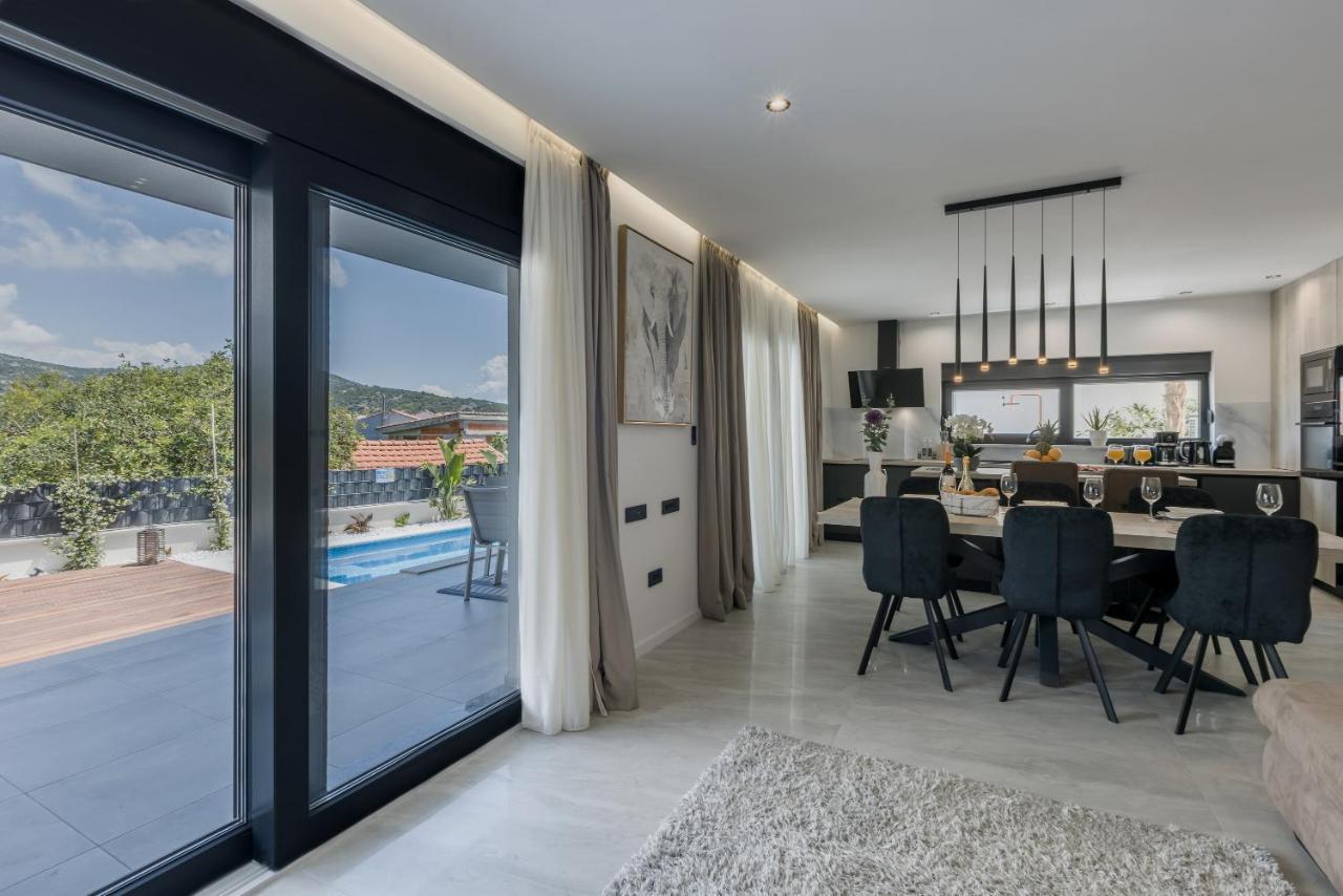 Todo With Heated Pool And Jacuzzi *
