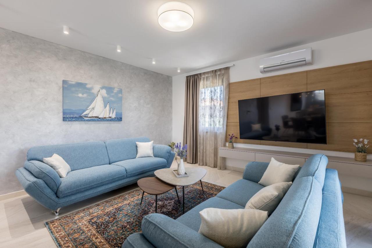 Todo With Heated Pool And Jacuzzi *