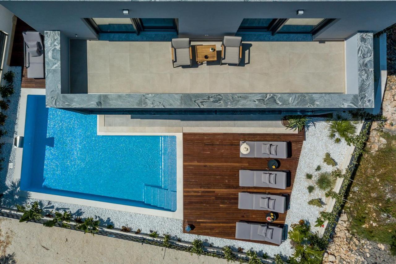 Todo With Heated Pool And Jacuzzi * Vinišće