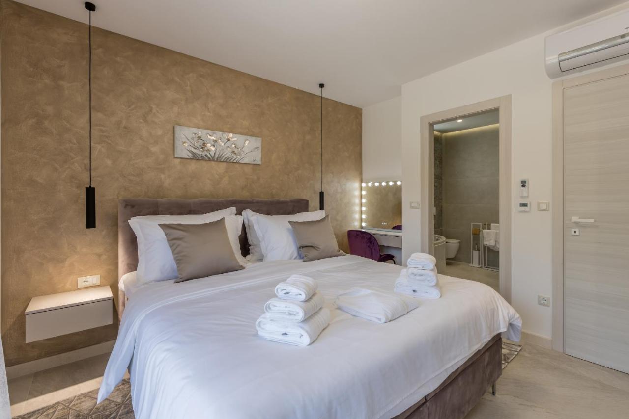 Todo With Heated Pool And Jacuzzi Willa