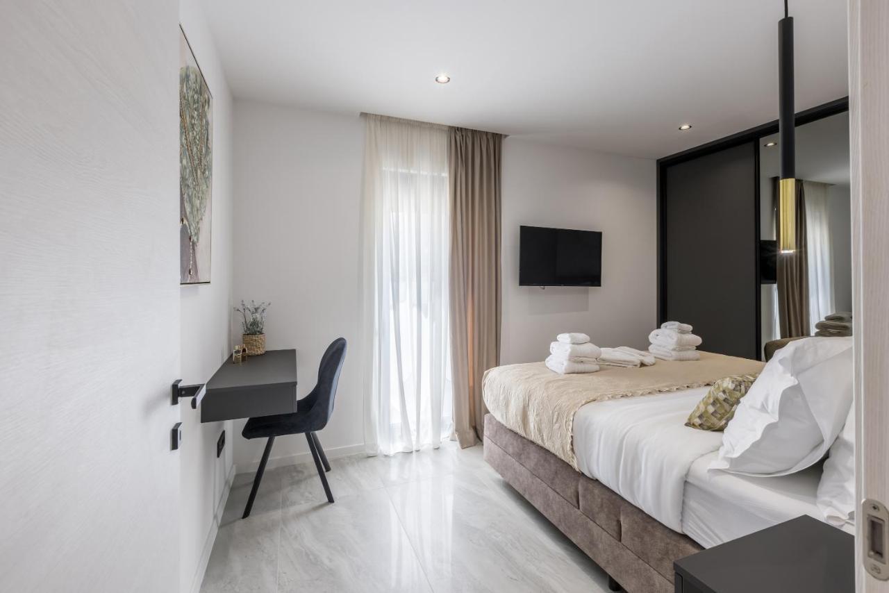 Willa Todo With Heated Pool And Jacuzzi *