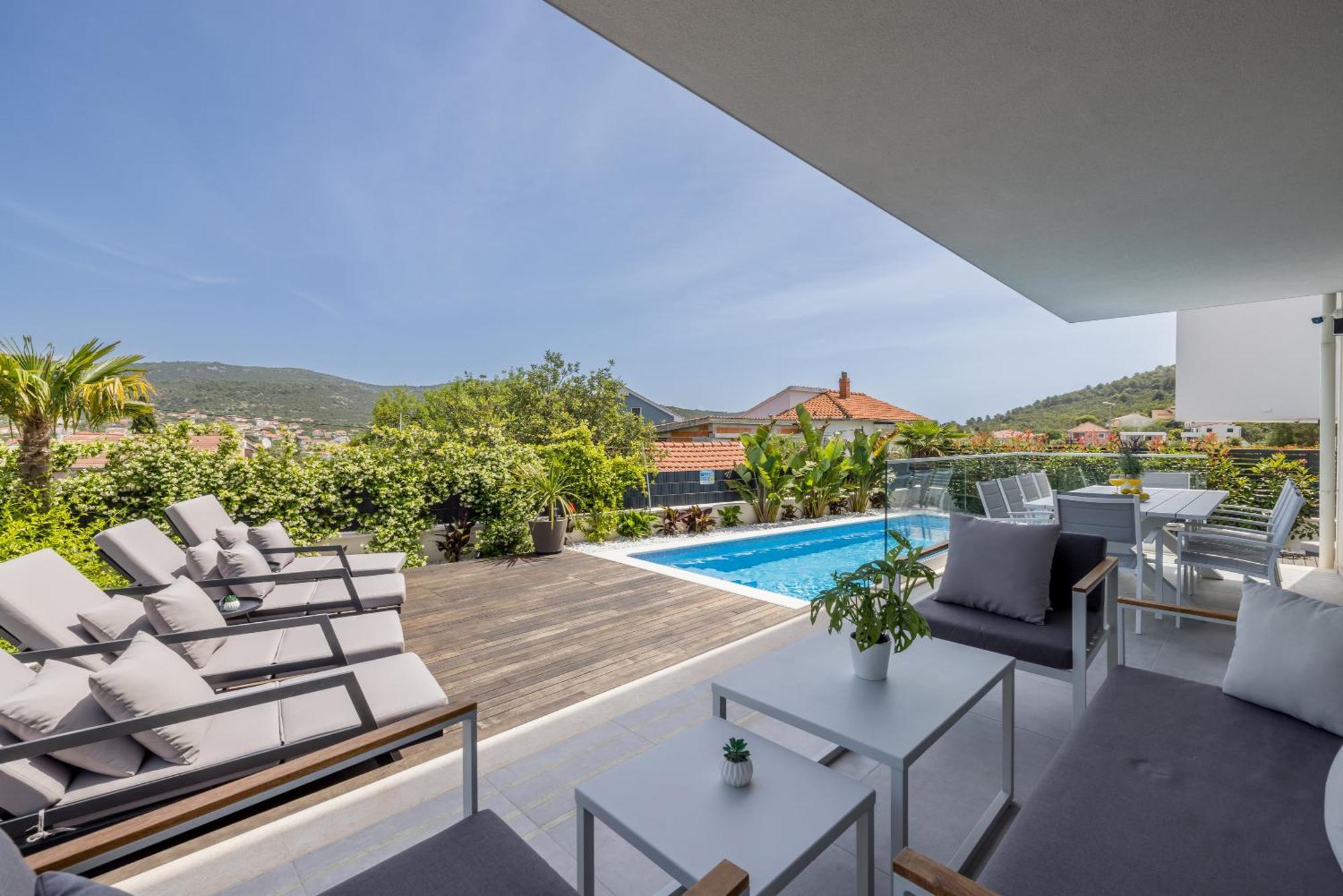 Willa Todo With Heated Pool And Jacuzzi *